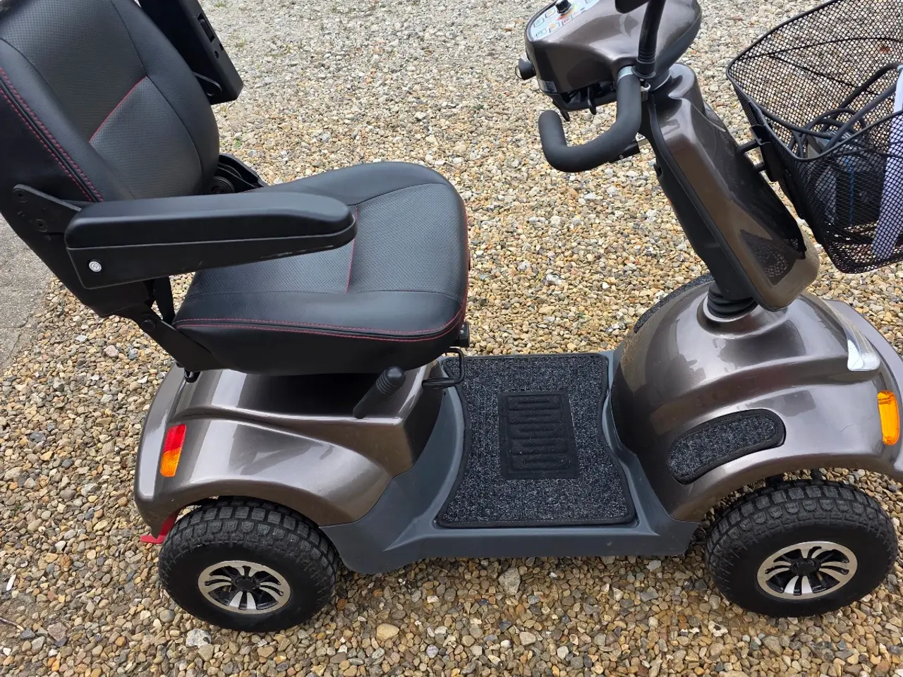 Billede 1 - 4 hjulet elscooter 