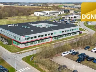 Moderne og præsentabelt kontorlejemål i Company House