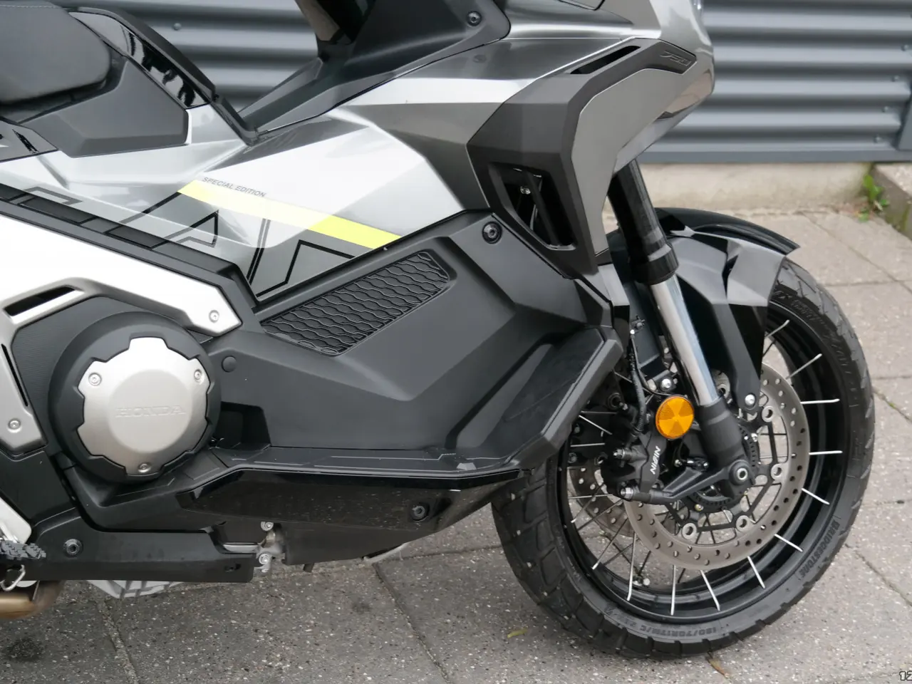 Billede 11 - Honda X-ADV MC-SYD BYTTER GERNE