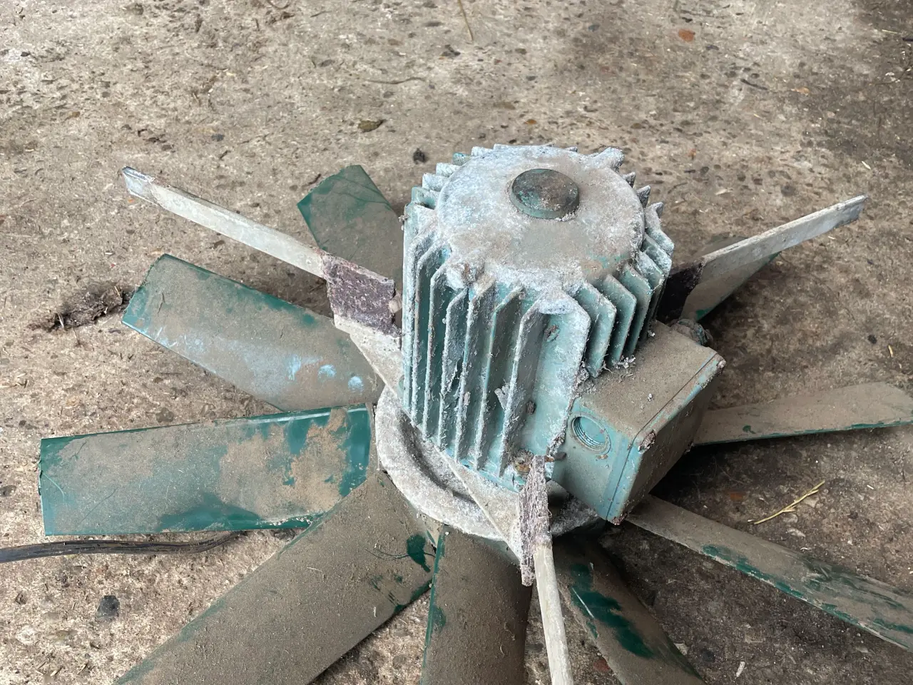 Billede 6 - Stald ventilation motor