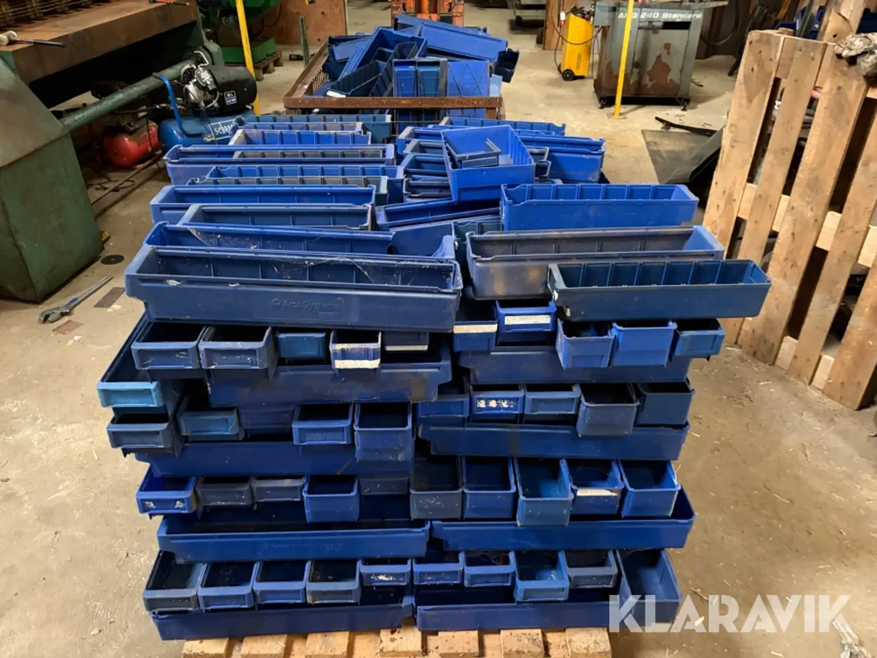 Billede 2 - Assorteret Lager kasser Arcasystems parti
