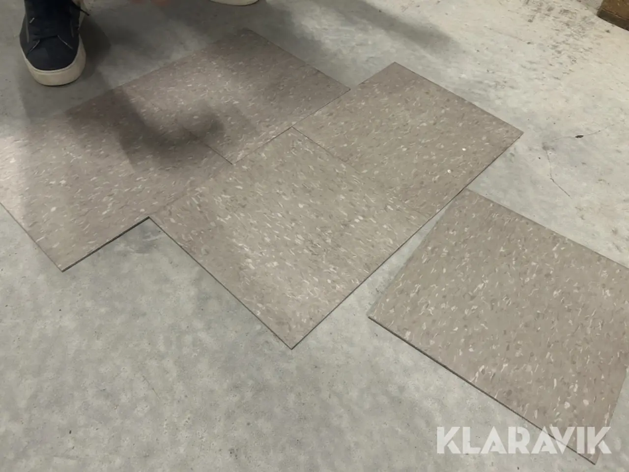 Billede 2 - Vinyl Tile Armstrong M509B 150m2