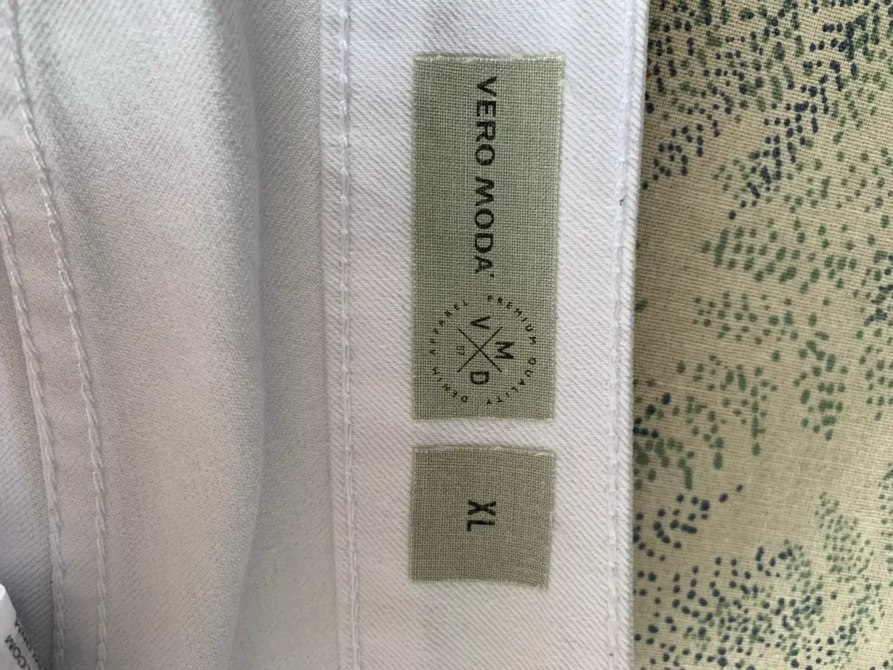 Billede 2 - 3/4 lange shorts 