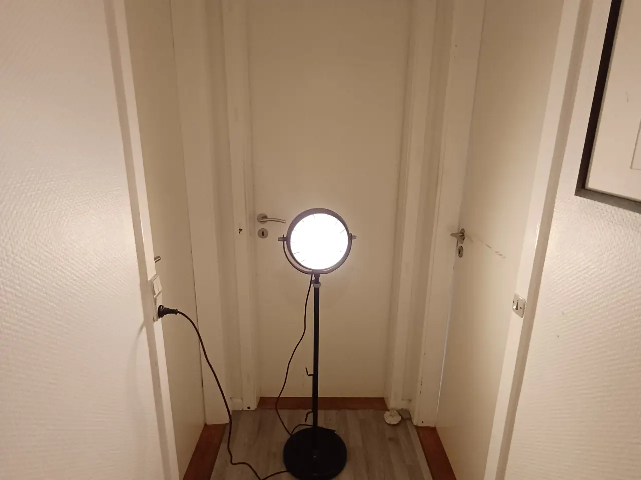 Billede 5 - Sort gulvlampe