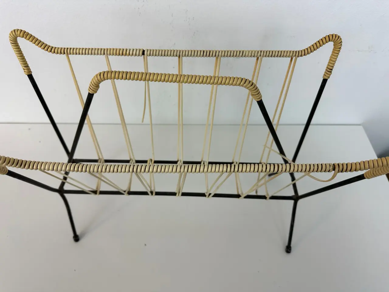 Billede 4 - Retro avisholder / Magasinholder