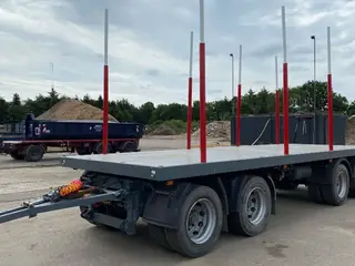 Kel-Berg D32B4 4-axle flatbed trailer with stake posts