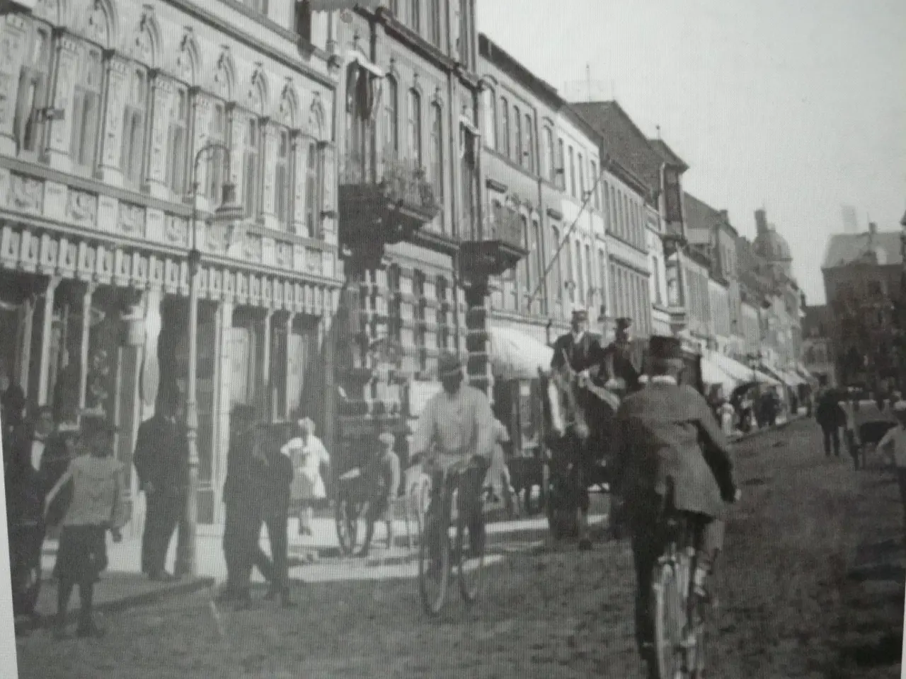 Billede 3 - odense bøger