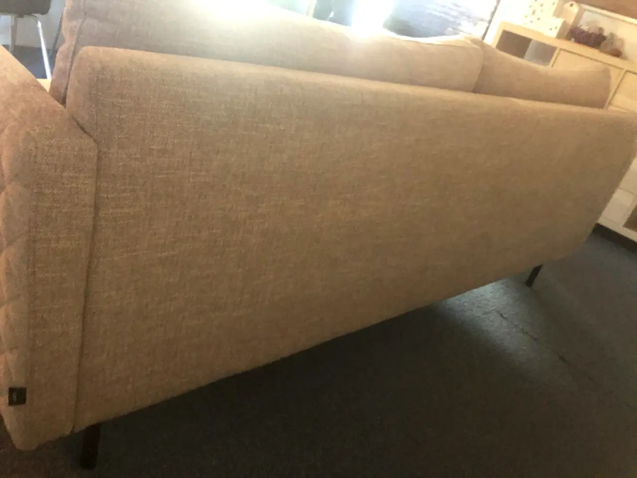 Billede 5 - 🛋️ Flot Sicilia 3-personers sofa – sandfarvet