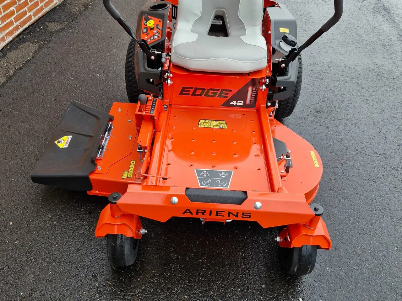 Billede 2 - Ariens EDGE Zero-Turn (Ex. moms)