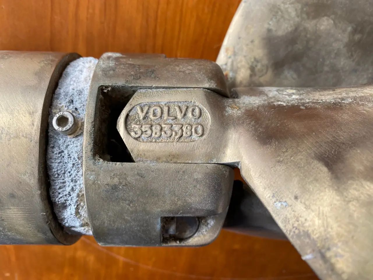 Billede 3 - Volvo Penta 3-bladet foldepropel og navsæt