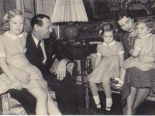 Kongefamilien. V.K.5498