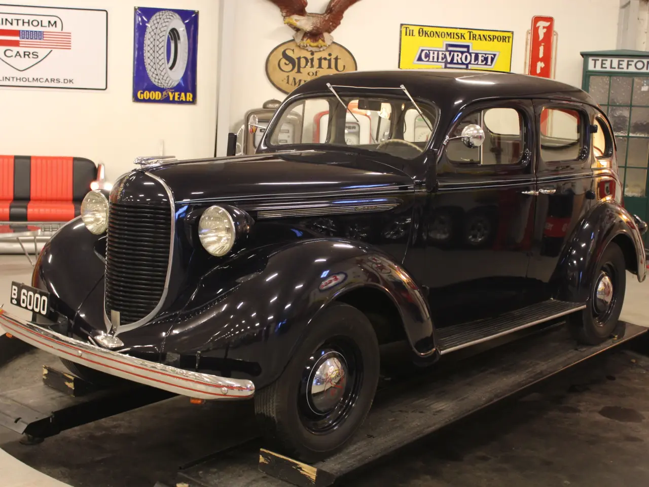 Billede 2 - https://flintholmcars.dk/salg/desoto