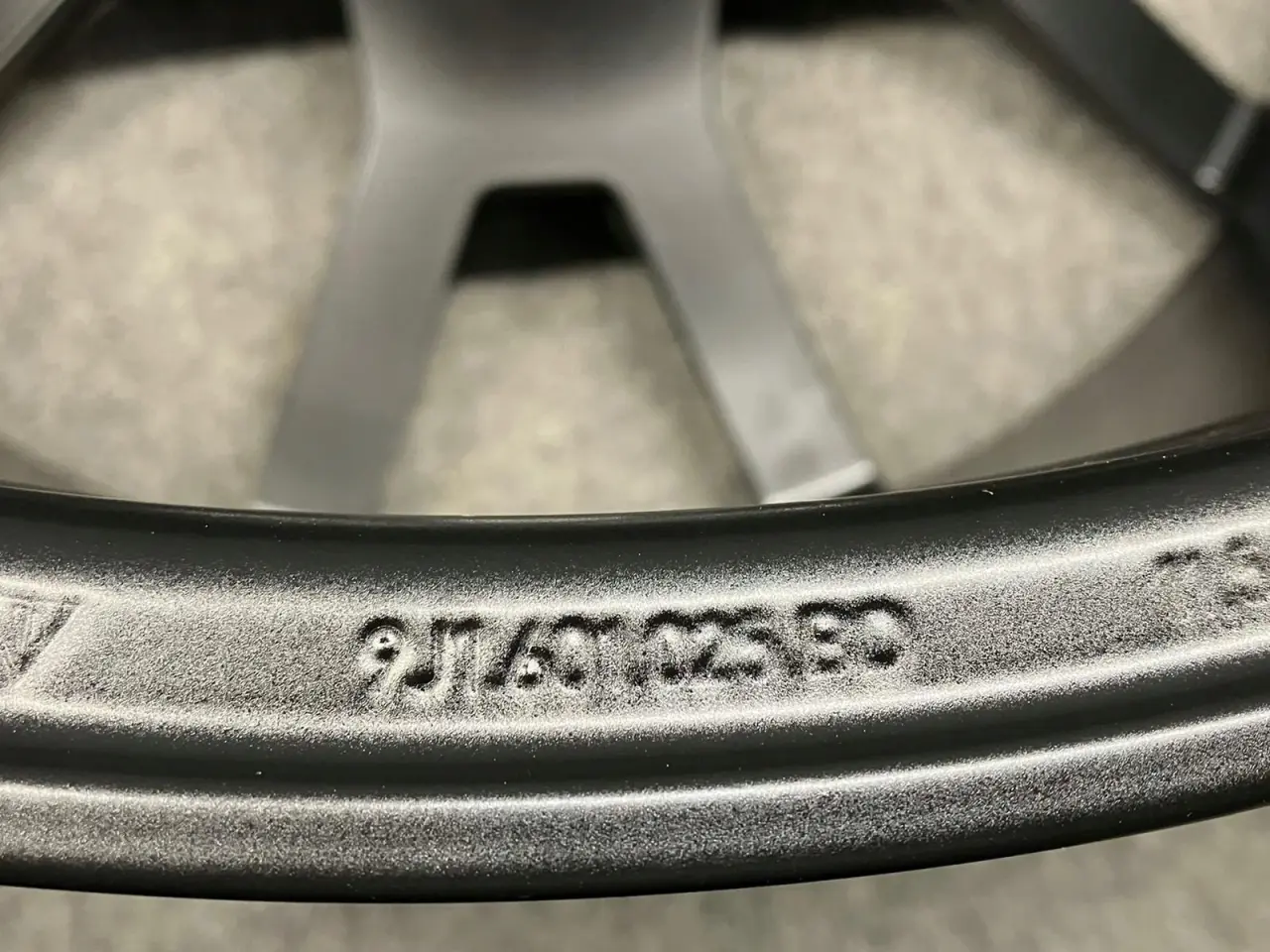 Billede 7 - ALUFÆLGE PORSCHE TAYCAN 9J1 21"