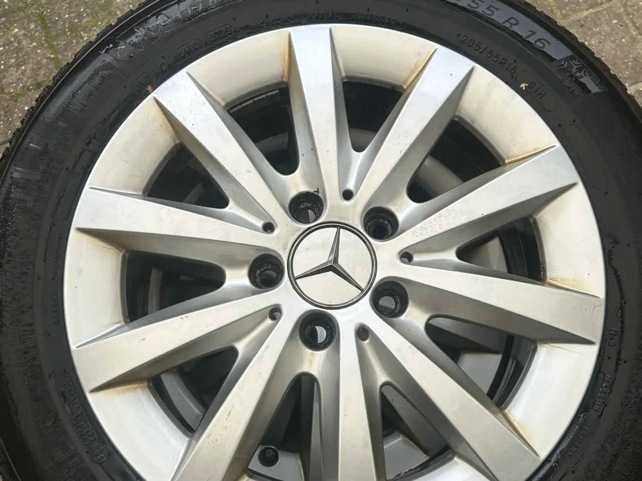 Billede 1 - Mercedes fælge med gode dæk