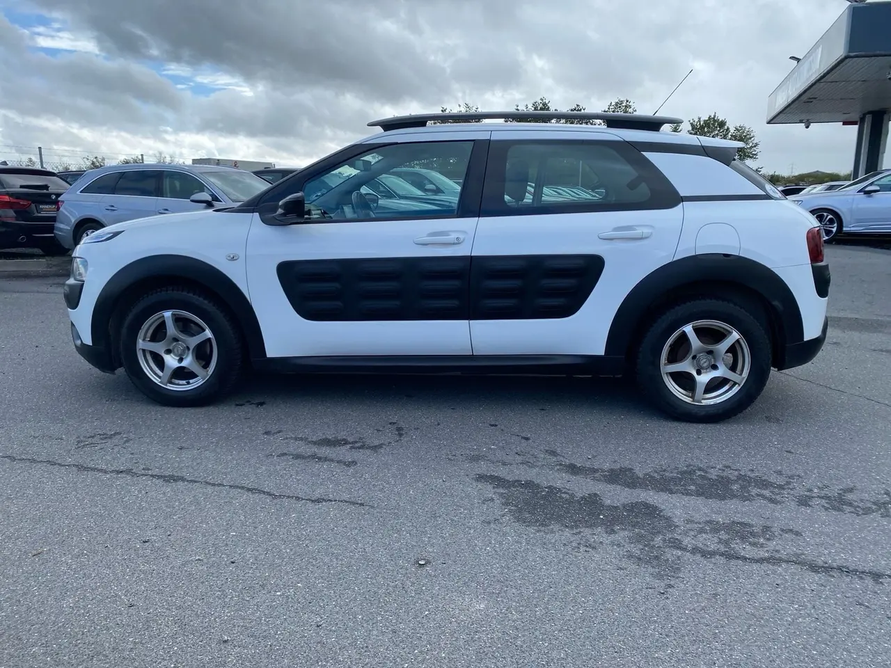 Billede 5 - Citroën C4 Cactus 1,6 Blue HDi Feel Complet start/stop 100HK Van