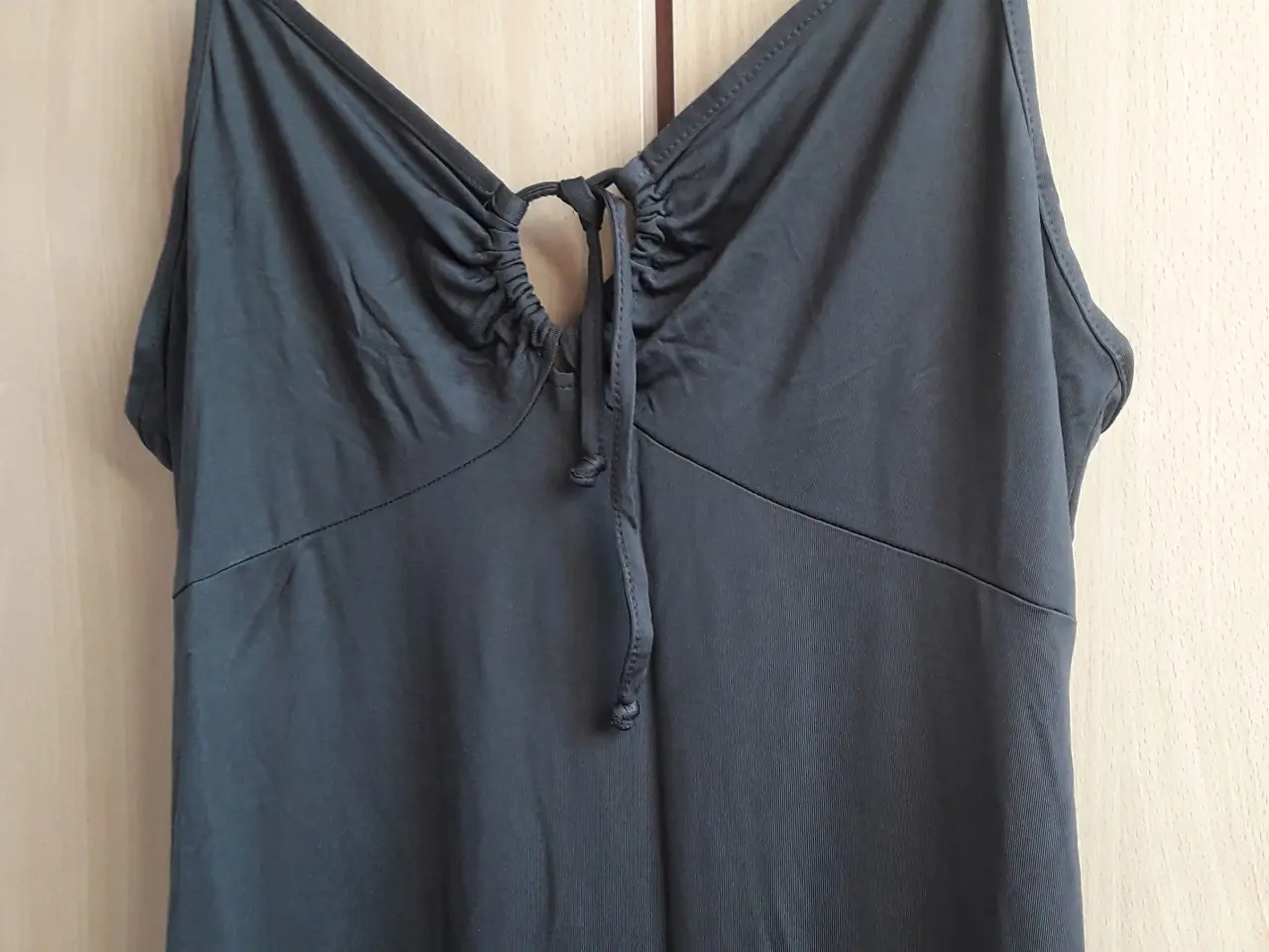 Billede 2 - lang smuk kjole fra vera moda