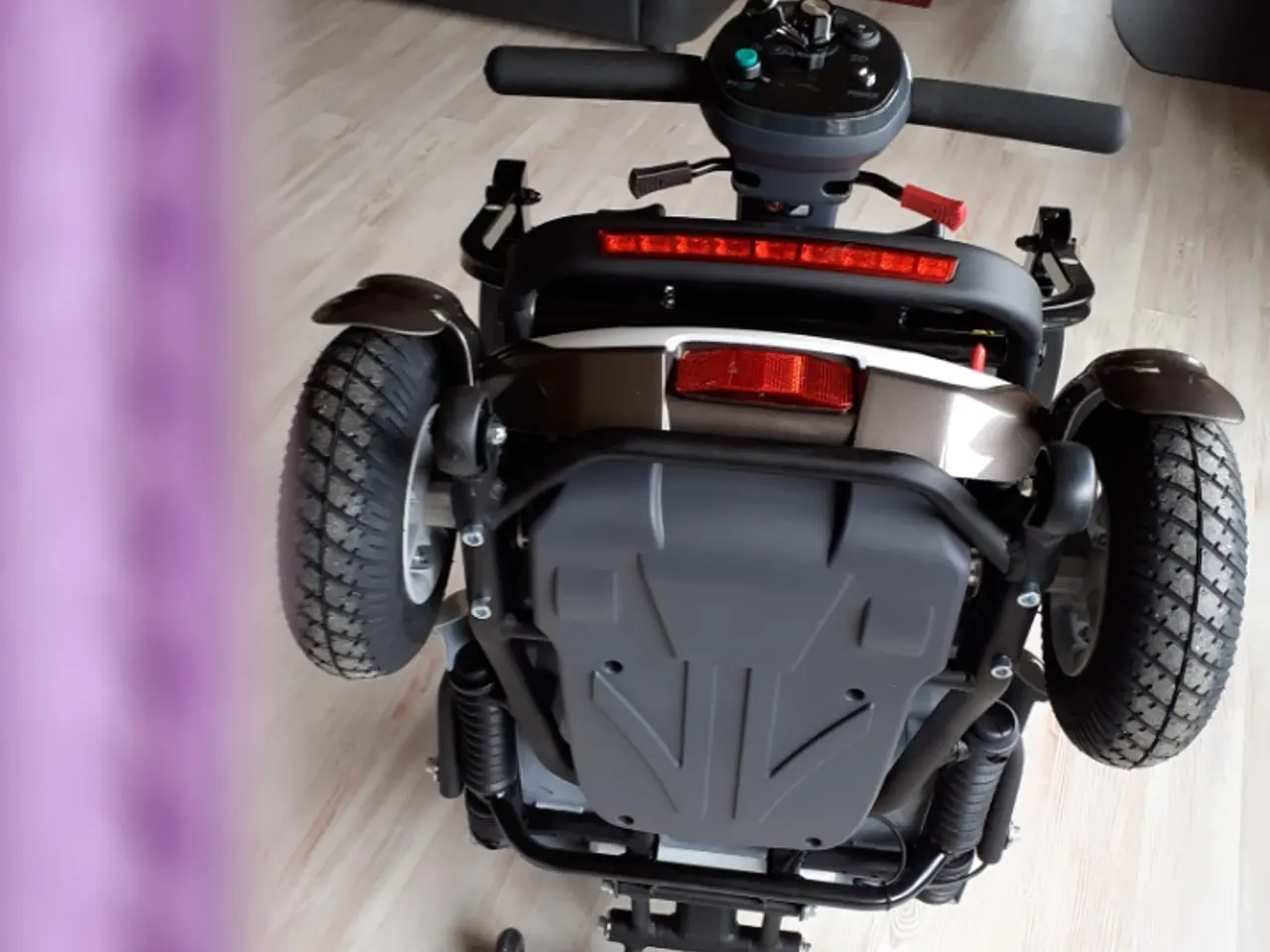Billede 3 - Handicap scooter med batteri.