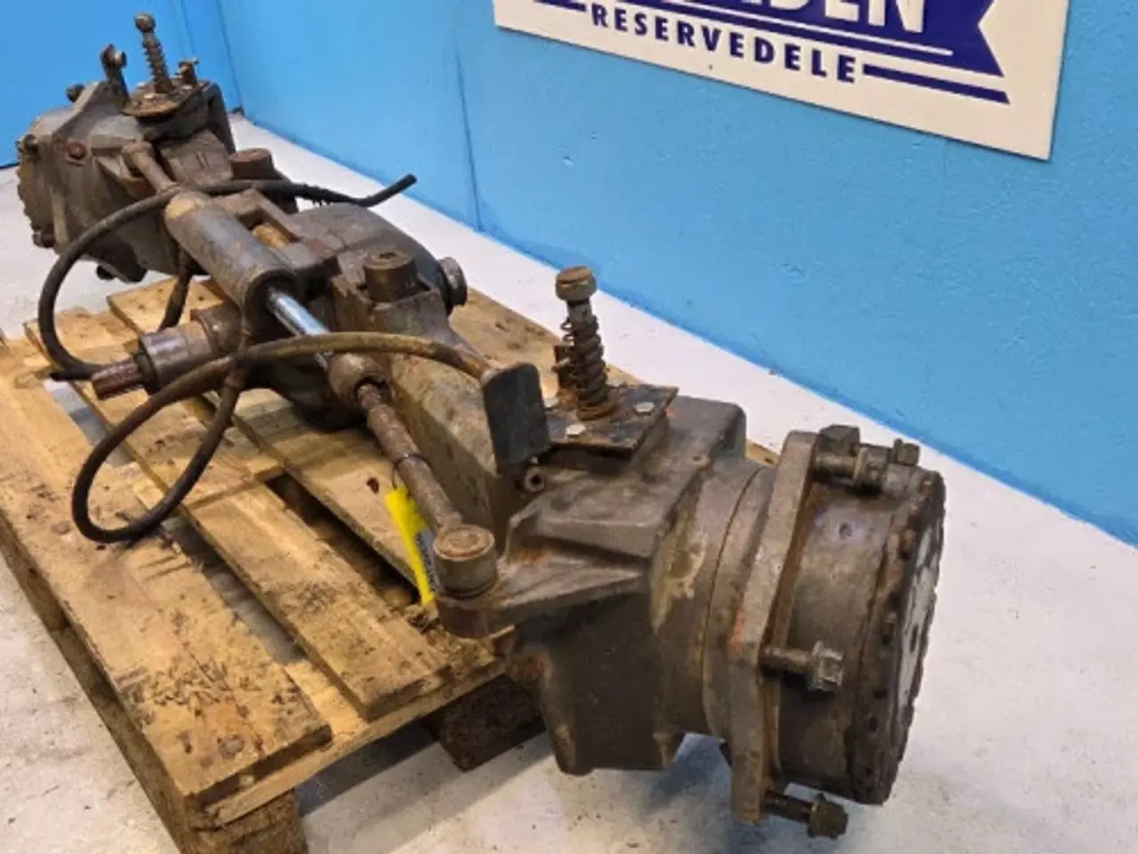 Billede 6 - Massey Ferguson 3085 Foraksel 3429105M91