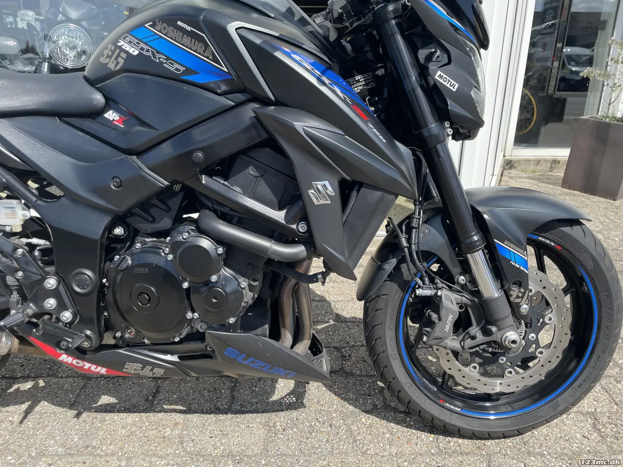 Billede 6 - Suzuki GSXS 750 “Yoshimura Edition”