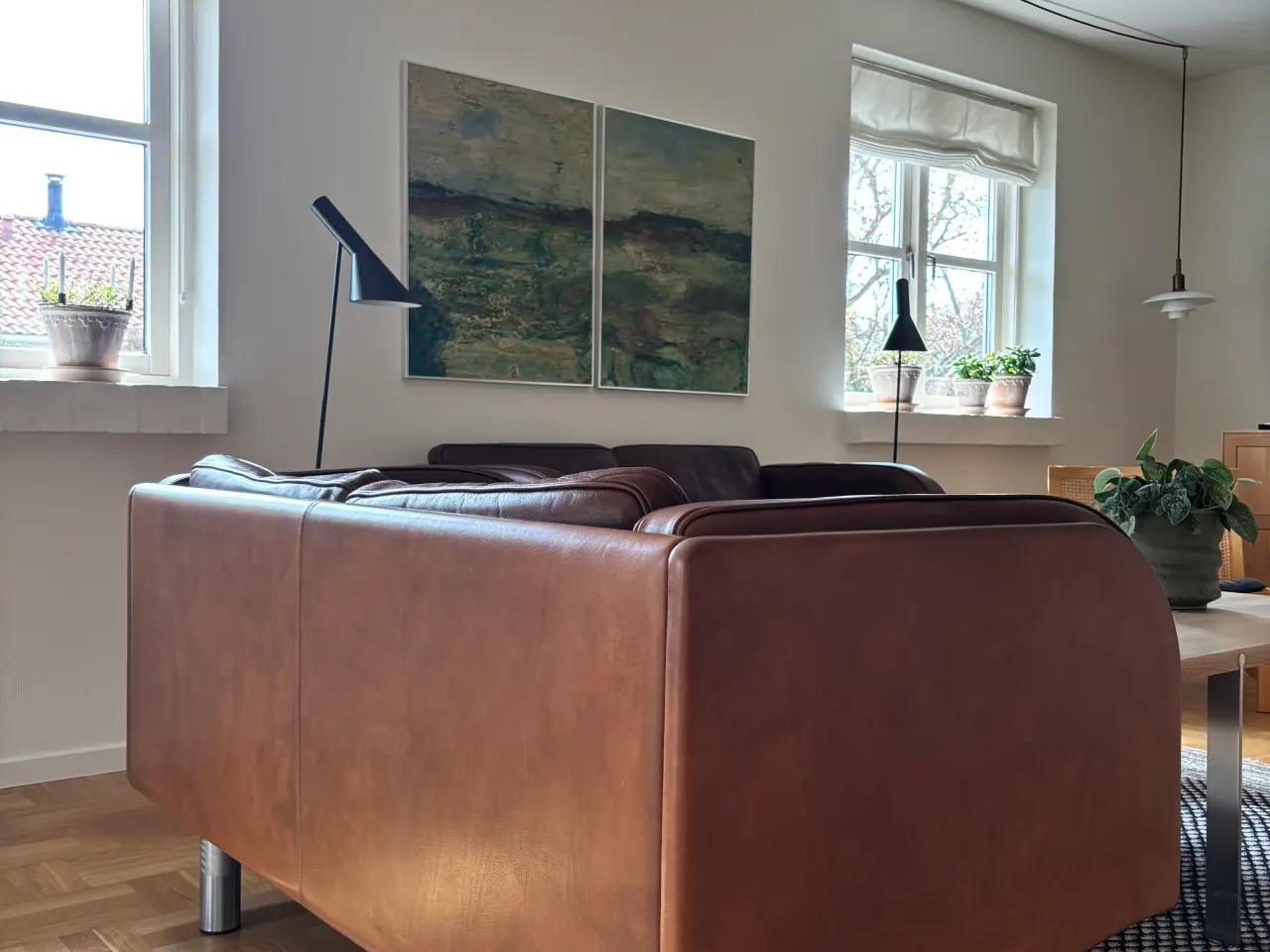 Billede 3 - To stk. ikoniske EJ20/JG2 to-personers sofaer