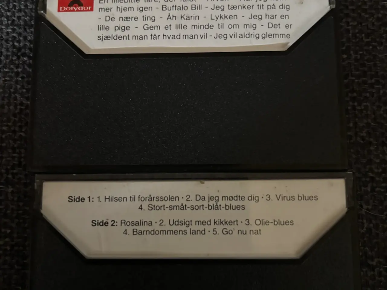 Billede 10 - 8 kassettebånd med danske kunstnere sælges samlet