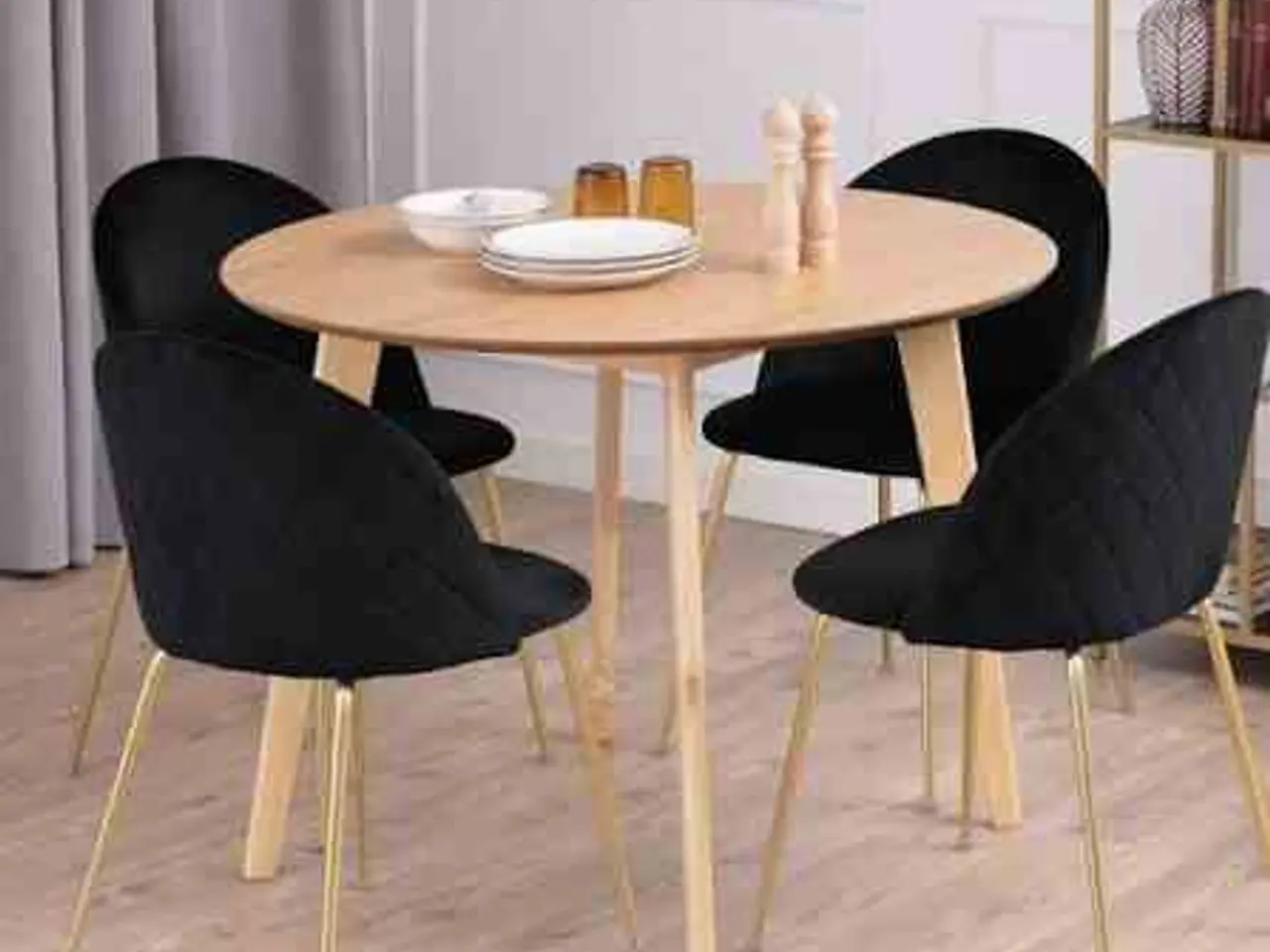 Billede 1 - Roxby rundt spisebord - eg  Ø: 120 cm