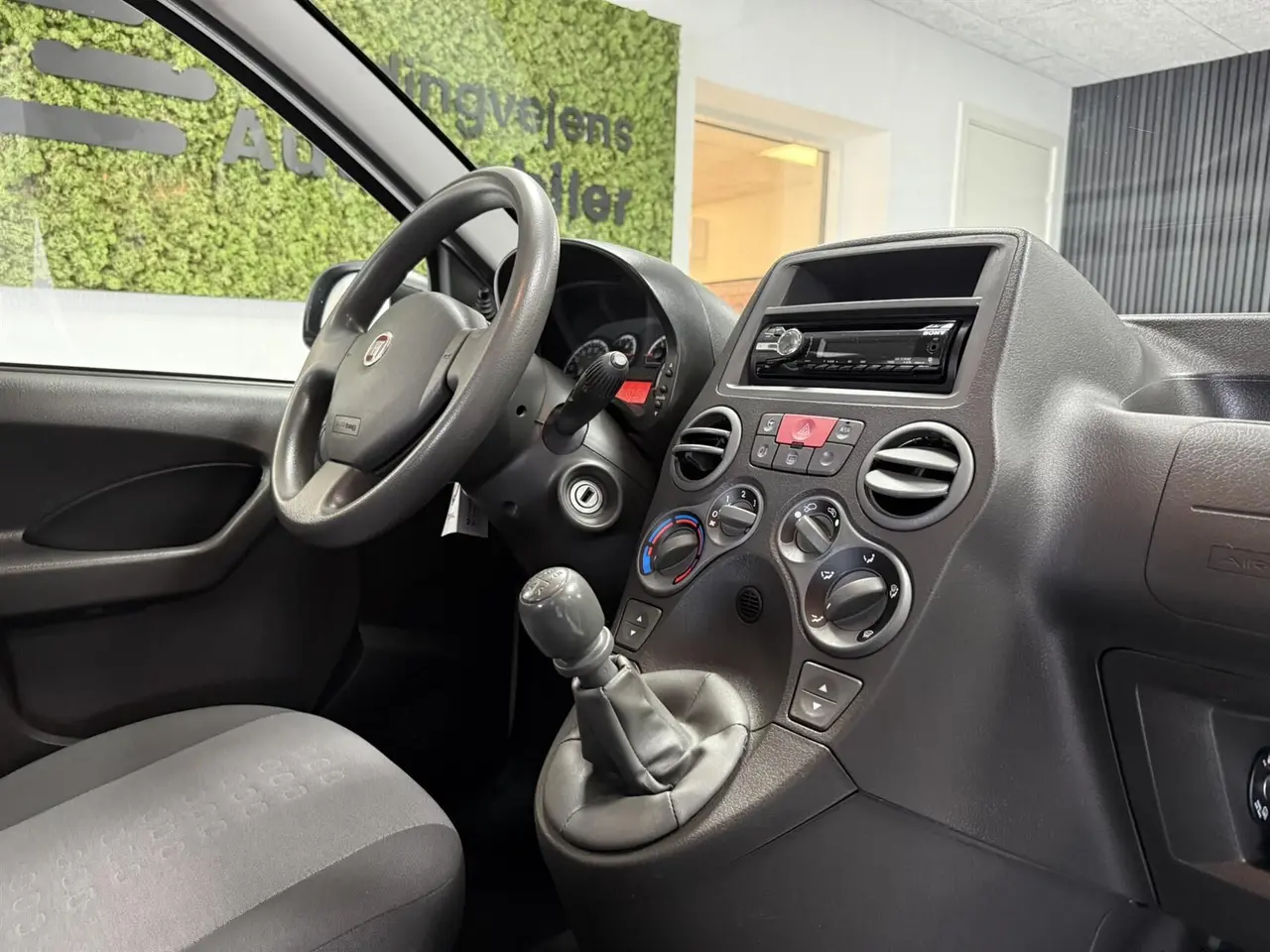 Billede 15 - Fiat Panda 1,2 Classic 69HK 5d