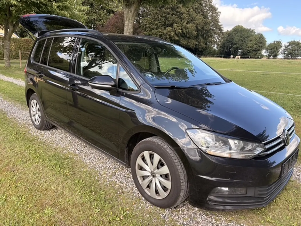 Billede 1 - VW Touran 2,0 TDi 122 Comfortline Van 5d Nysynet