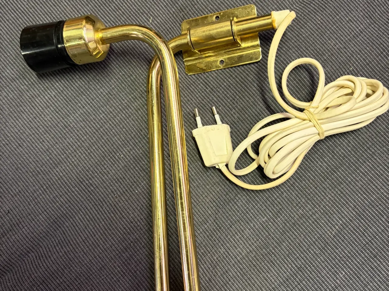 Billede 2 - FLOT GULVLAMPE ER SOM NY