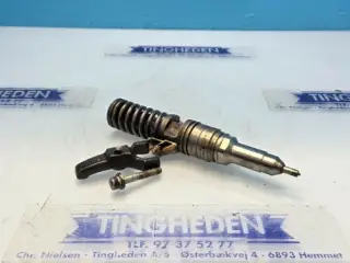 Iveco F3AE0684D Injektor 504154922