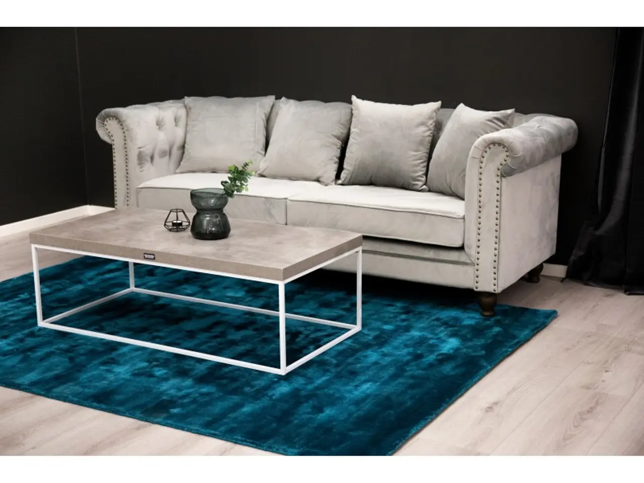 Billede 2 - Velvet 3 personers Sofa  - Lysegrå og Natur