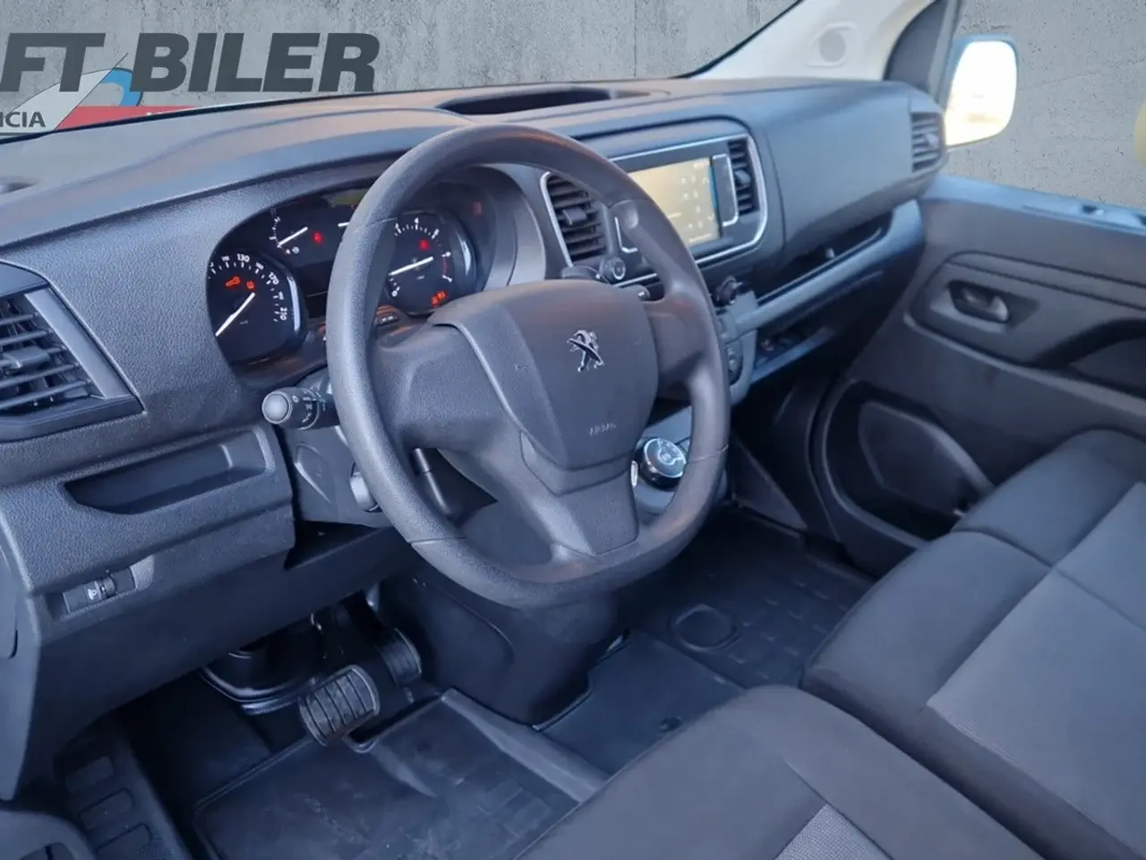 Billede 14 - Peugeot Expert 2,0 BlueHDi 144 L2 Plus EAT8 Van