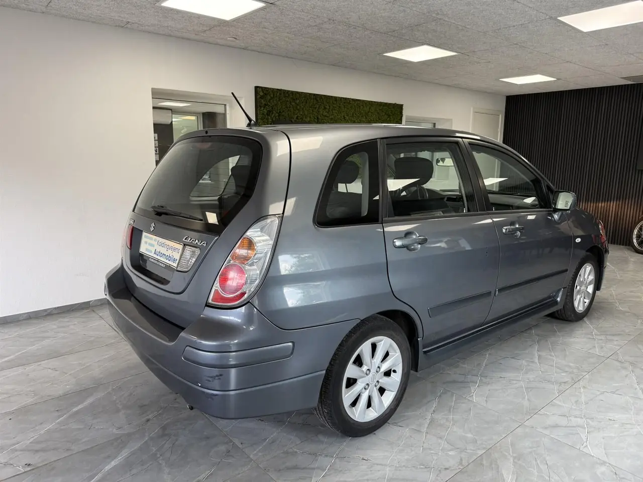 Billede 4 - Suzuki Liana 1,6 106HK 5d