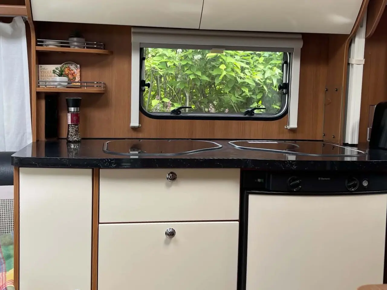 Billede 6 - LMC Musica 470 D – 2015 – Velholdt vogn med masser