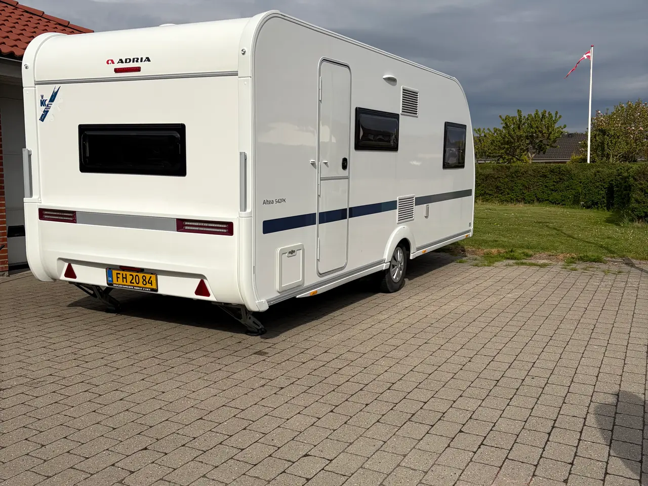 Billede 3 - Campingvogn med tre køjer