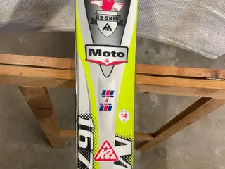 MOTO K2 SKIS