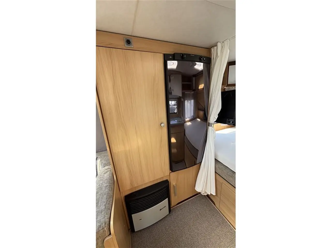 Billede 8 - 2009 - LMC Cello 440 D Pæn og velholdt campingvogn