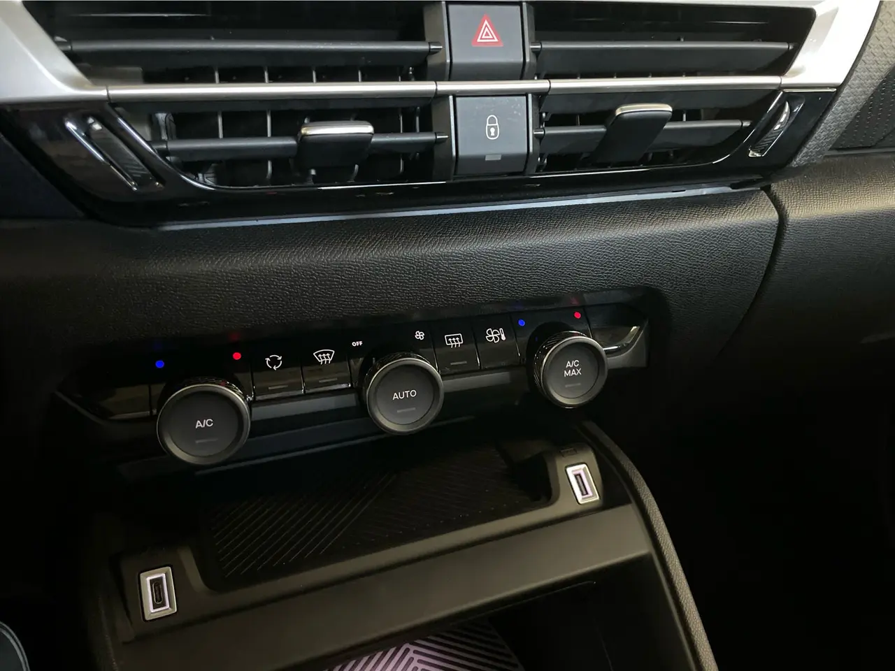 Billede 19 - Citroën ë-C4 X 54 Plus