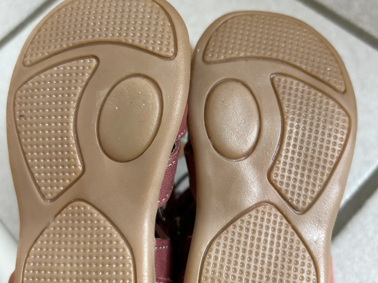 Billede 4 - Helt ny Baby EN FANT læder sandaler