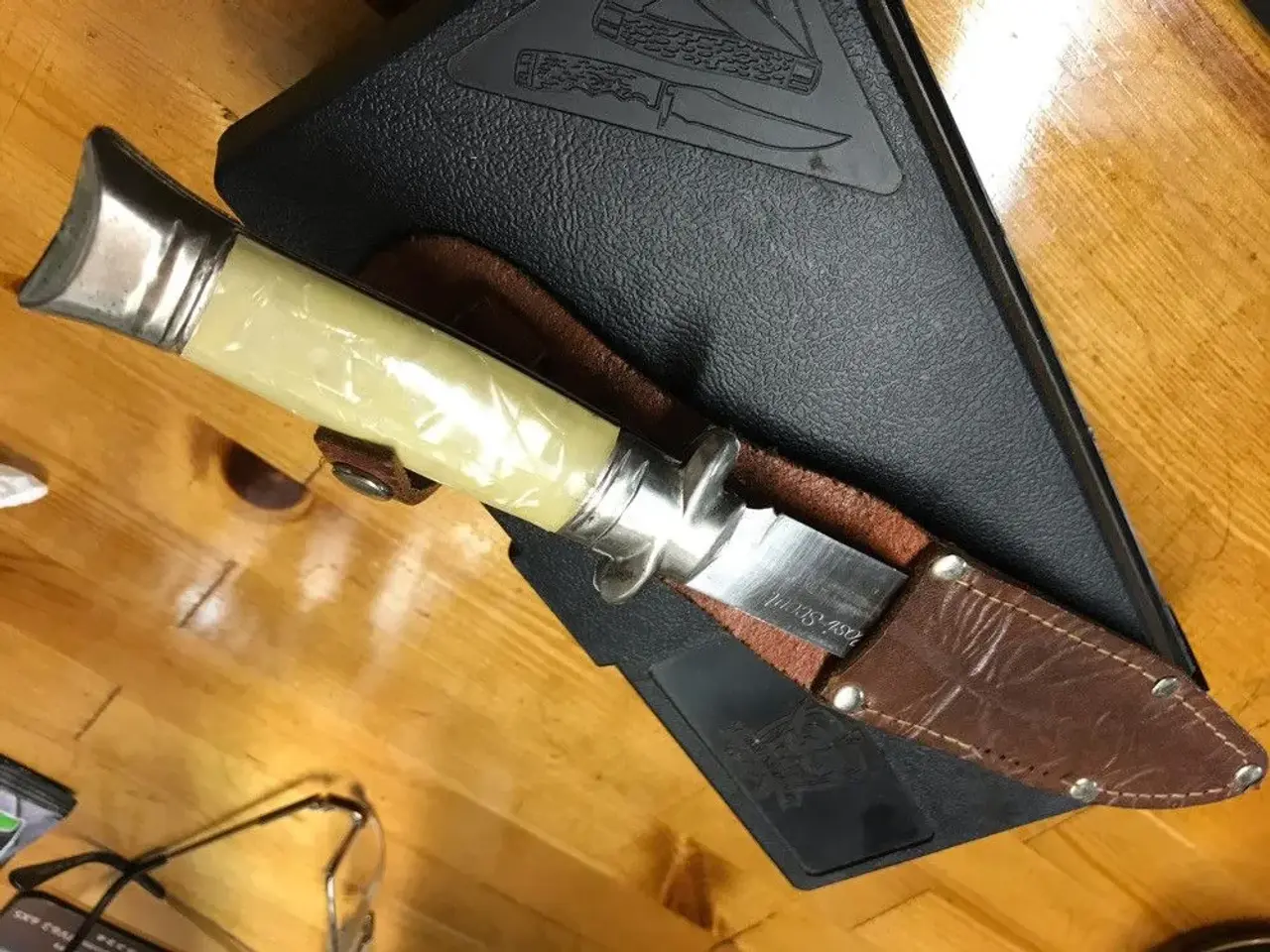 Billede 4 - Antik kniv Elosi