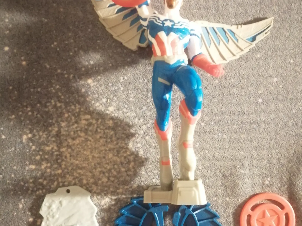 Billede 1 - Flot Falcon Captain America Figur