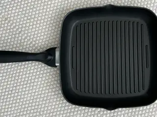 Flot grillpande i støbejern