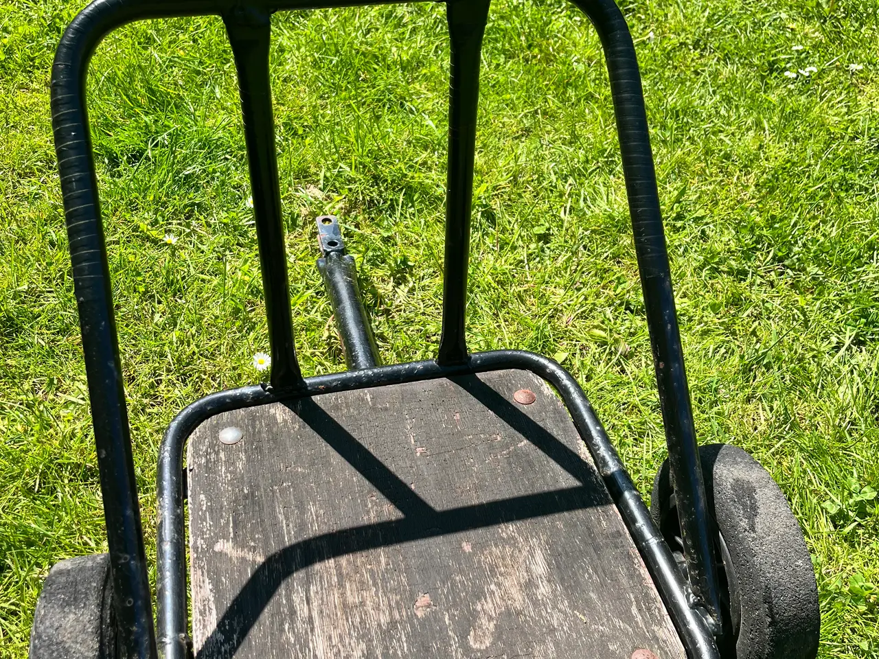 Billede 11 - Mooncar, cykel samt vogne 