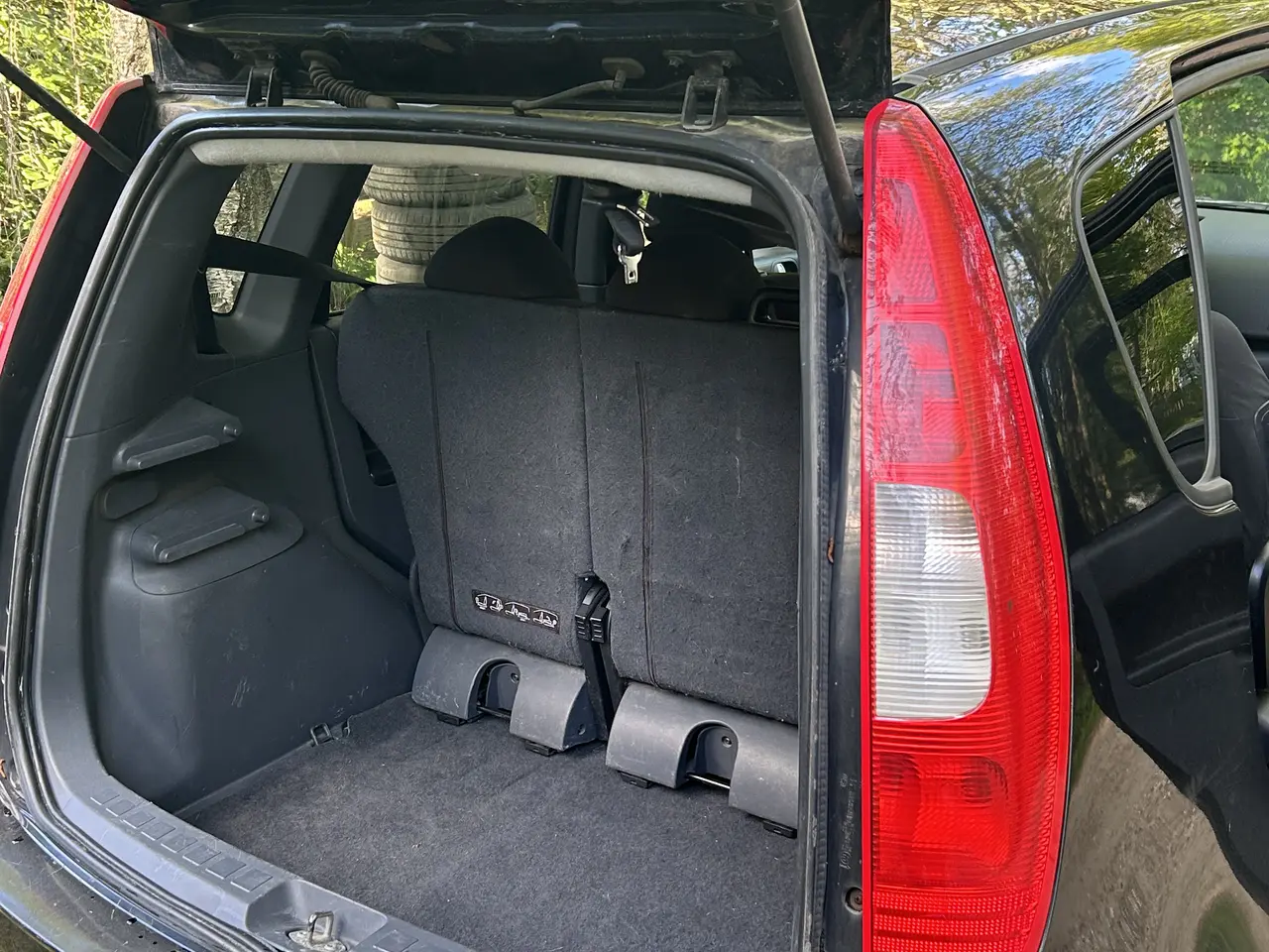 Billede 5 - Mitsubishi Colt med syn og plader