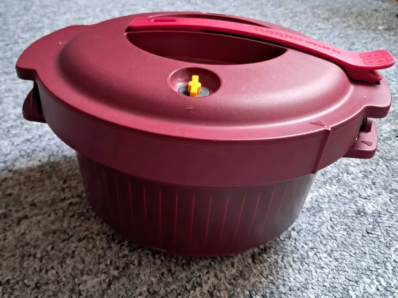 Billede 1 - Trykkoger tupperware