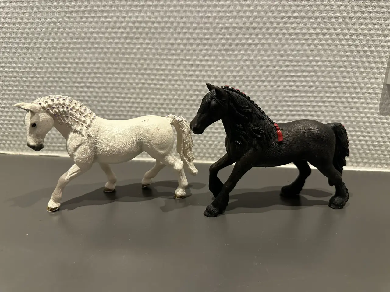 Billede 2 - Flotte Schleich heste