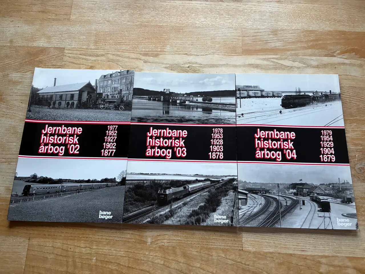 Billede 2 - 15 stk. Jernbane Historisk Årbog.