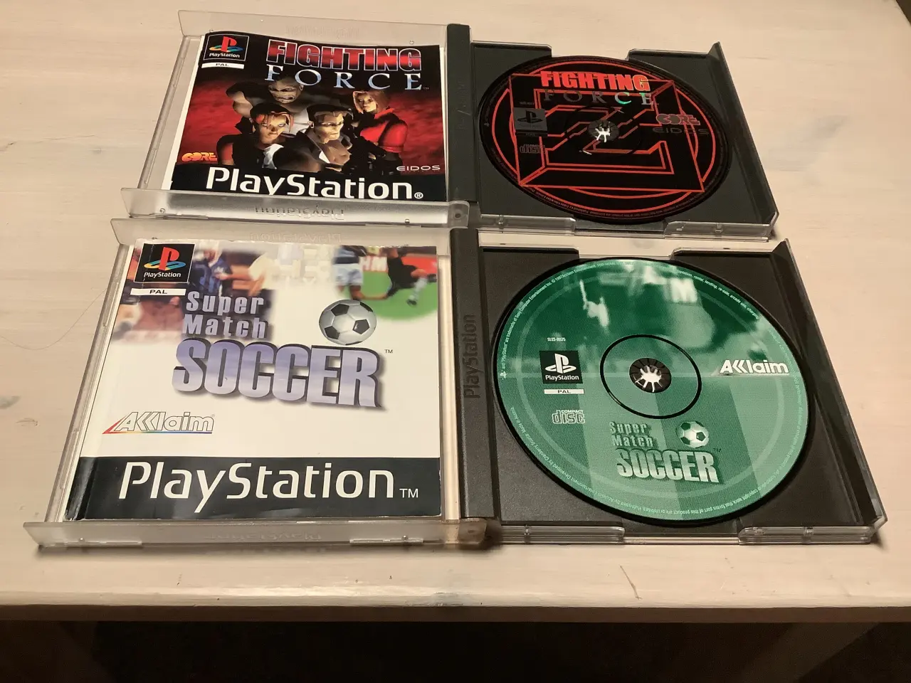 Billede 2 - Ps1 spil Super Match Soccer.