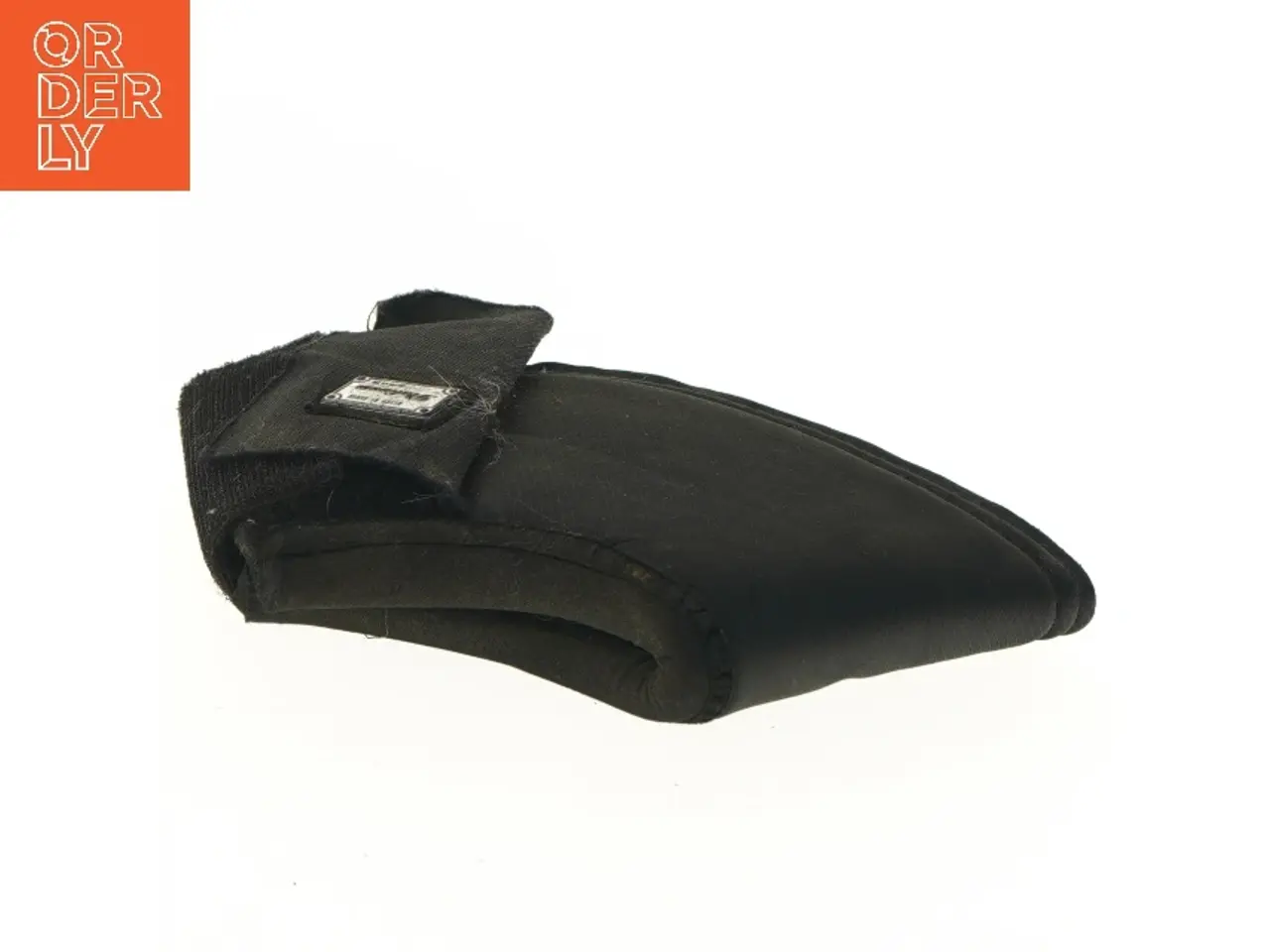 Billede 1 - Udstyr til hest (str. 20x12 cm)