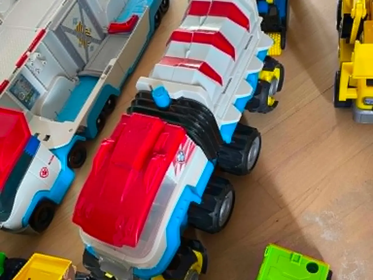 Billede 4 - Blandet Paw Patrol legetøj